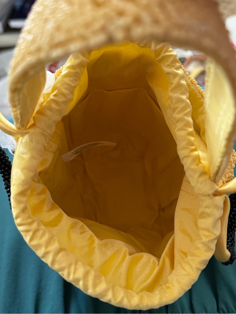 Hand-Beaded Toucan Bucket Bag in Yellow - Picture 6 of 6